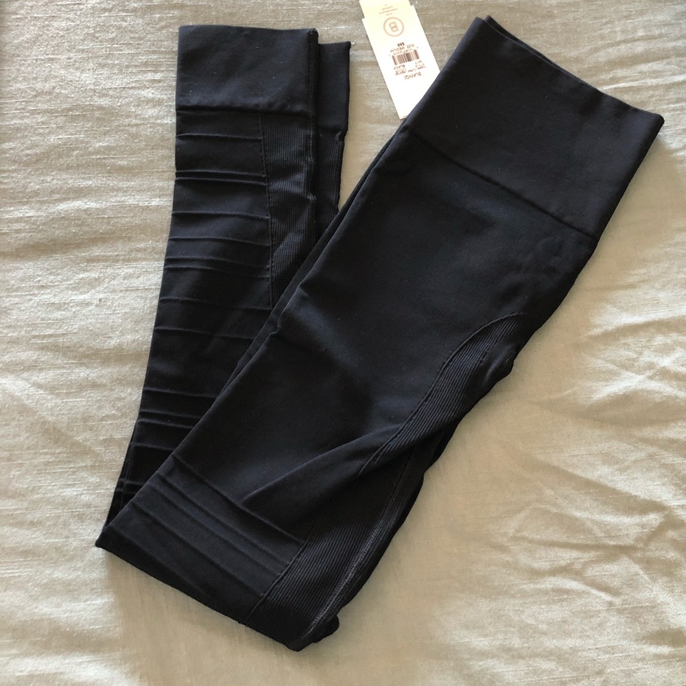 NWT Blanqi Leggings